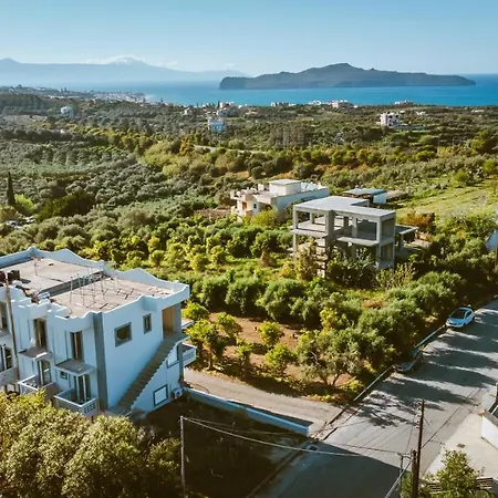 Nikola's Vineyard Apartment *