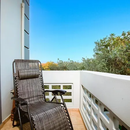 Nikola's Vineyard Apartment