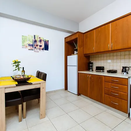 Nikola's Vineyard Apartment Agia (Chania, Crete)